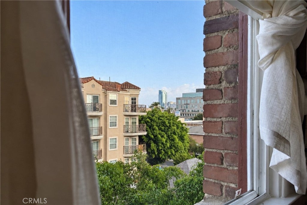800 Pacific Ave 407