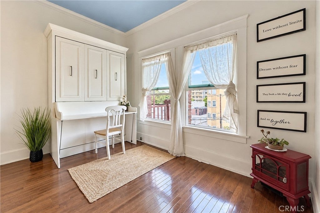 800 Pacific Ave 407
