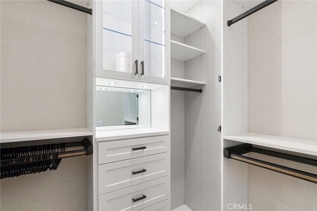 Covenant Hills Custom Homes (COVC) - Residential