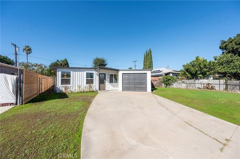 20413 Clarkdale Lakewood CA 90715