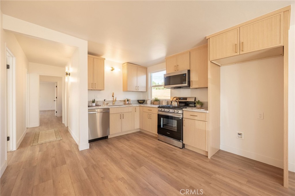 East Lakewood (ELK) - Residential