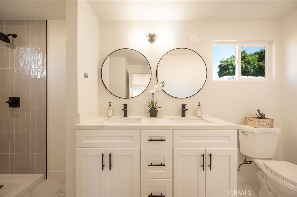 East Lakewood (ELK) - Residential