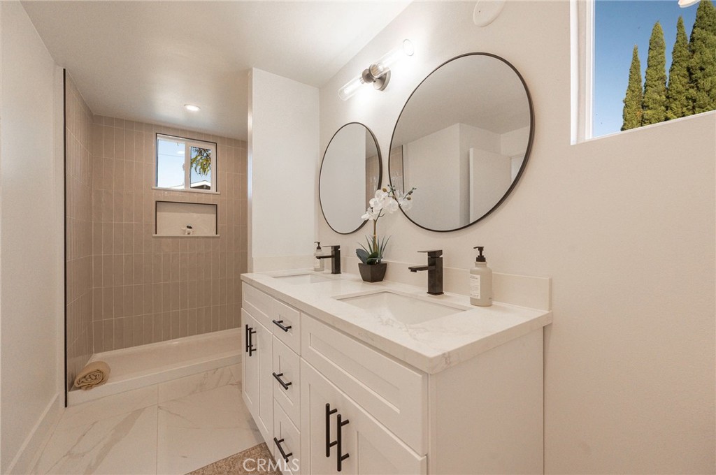 East Lakewood (ELK) - Residential