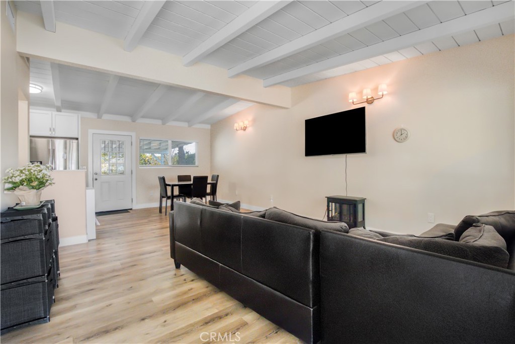 13778 Desmond Street