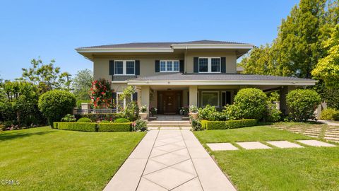 Photo of 1295 S Oakland Avenue, Pasadena, CA 91106 (MLS # P1-26740)