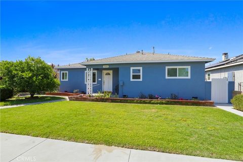 Photo of 10006 Van Ruiten ST, Bellflower, CA 90706 (MLS # PW26120826)