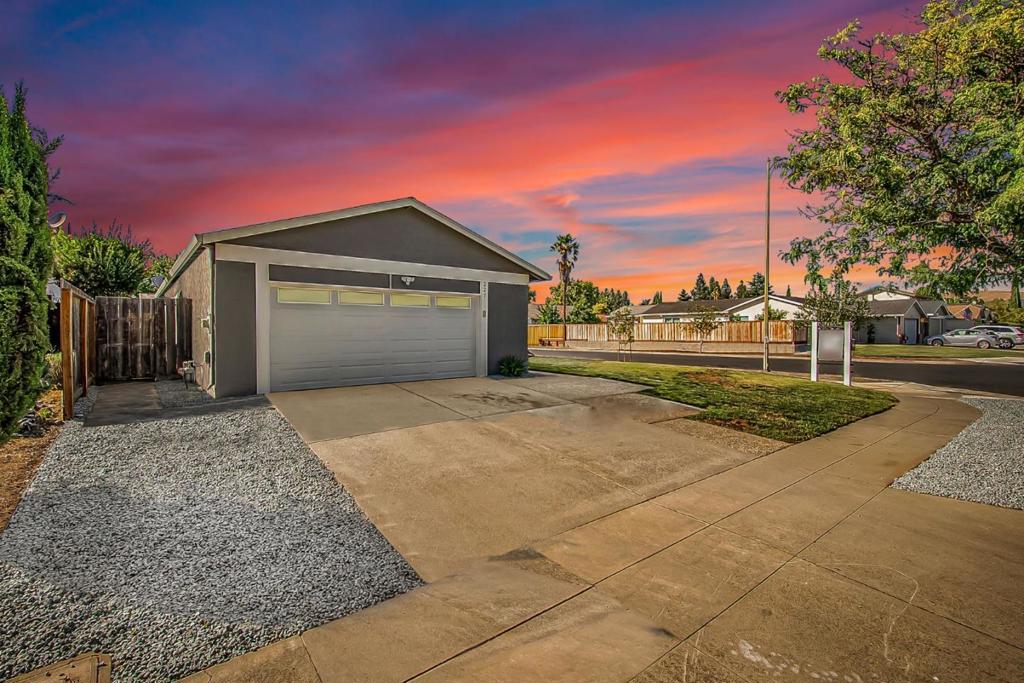 EAST Facing at 112 degrees Home with an abundant amount of Natural Light and Good Energy throughout the home! This is a Cozy and Modern 4Br/2Ba home that fits perfect for a minimalist family who likes to entertain friends and family. This home offers, central air conditioning, double paned windows, copper plumbing, LVP 8mm floors, stainless steel appliances, sleek quartz counterops with soft close cabinets, LED lights throughout the home, modern bath with floating vanities, new paint, epoxy floor garage, asphalt shingle roof, and freshly landscaped front and backyard. It is located in the desirable Martinvale-Vineyard Santa Teresa family friendly neighborhood with desirable schools, and many nearby conveniences, such as Costco, Lucky's, Kaiser, Staples, Starbucks, Jamba Juice, DMV, Banks and Santa Teresa County Park, Springs and Golf Club and many more. The home has a expansive large corner lot which may be possible to extend the fence line for additional side yard space and/or add an ADU in the backyard with it's own access closer to street parking. Come SEE and APPRECIATE!