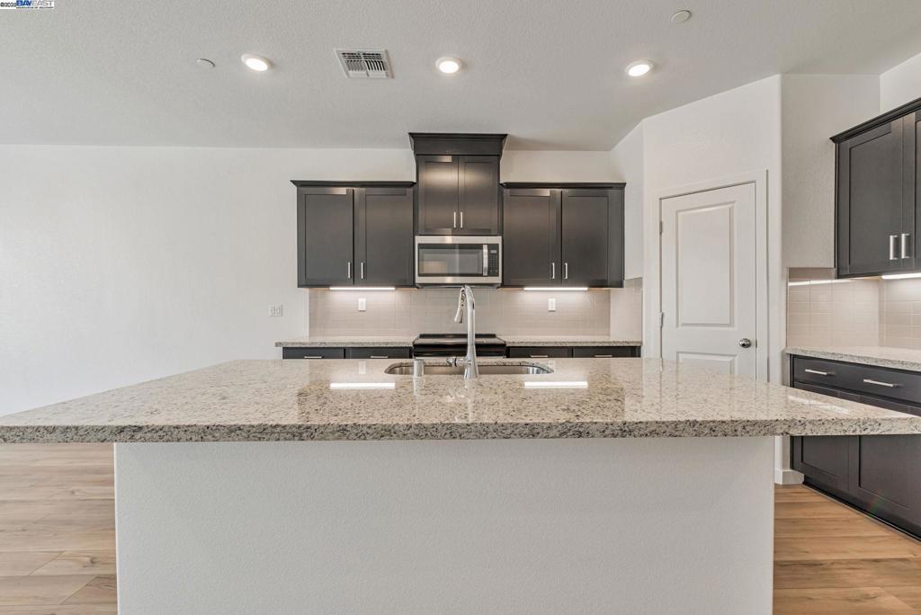 Not Listed - Residential