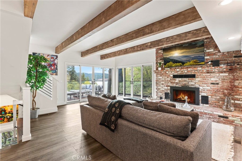 28744 Palisades Drive