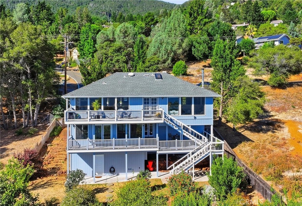 3333 Riviera West Dr.