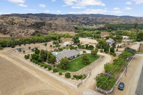 Photo of 28845 Live Oak Canyon RD, Redlands, CA 92373 (MLS # IG26143598)