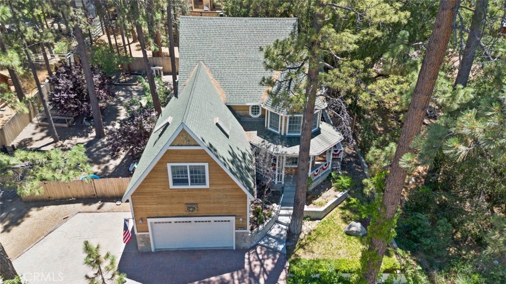 1085 Eagle Road