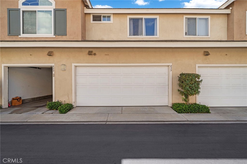 Anaheim Hills Estates (ANHI) - Residential