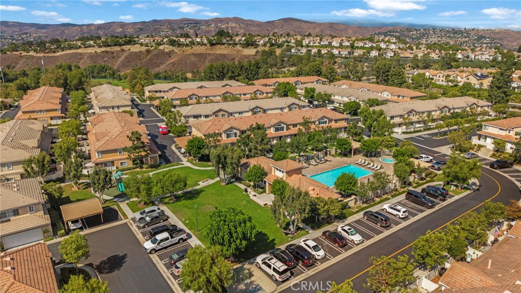 Anaheim Hills Estates (ANHI) - Residential