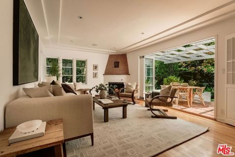 Photo of 12229 Dunoon Lane, Los Angeles, CA 90049 (MLS # 26852199)