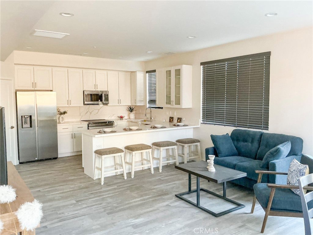 33040 Rancho Vista Drive