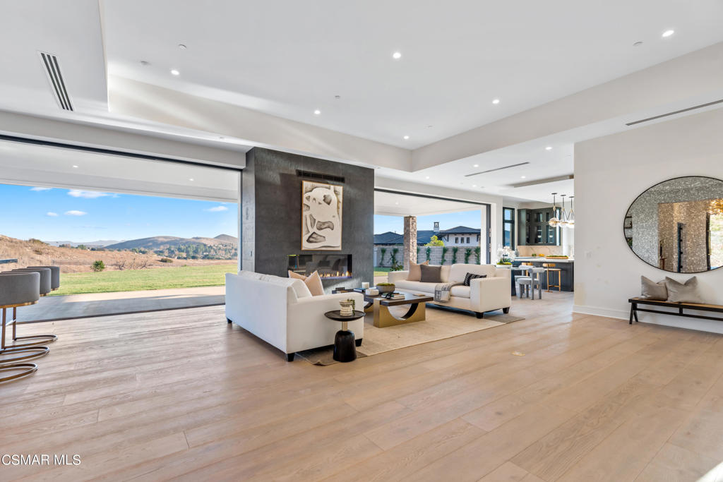 Unknown-999 - Residential