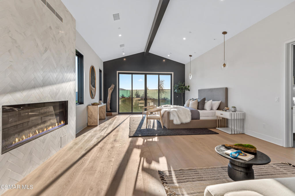 Unknown-999 - Residential