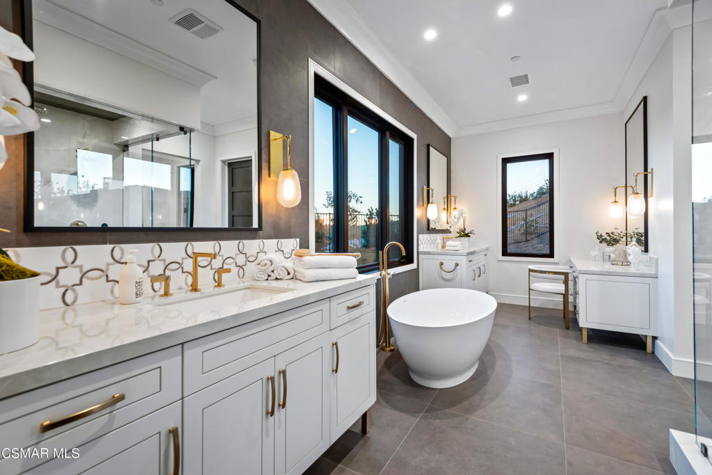 Unknown-999 - Residential