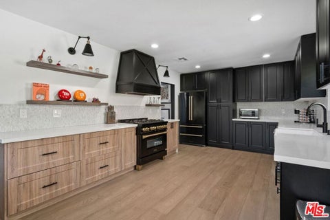 Tiny photo for 3304 Shelby Drive, Los Angeles, CA 90034 (MLS # 26875891)