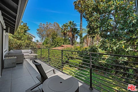 Tiny photo for 3304 Shelby Drive, Los Angeles, CA 90034 (MLS # 26875891)