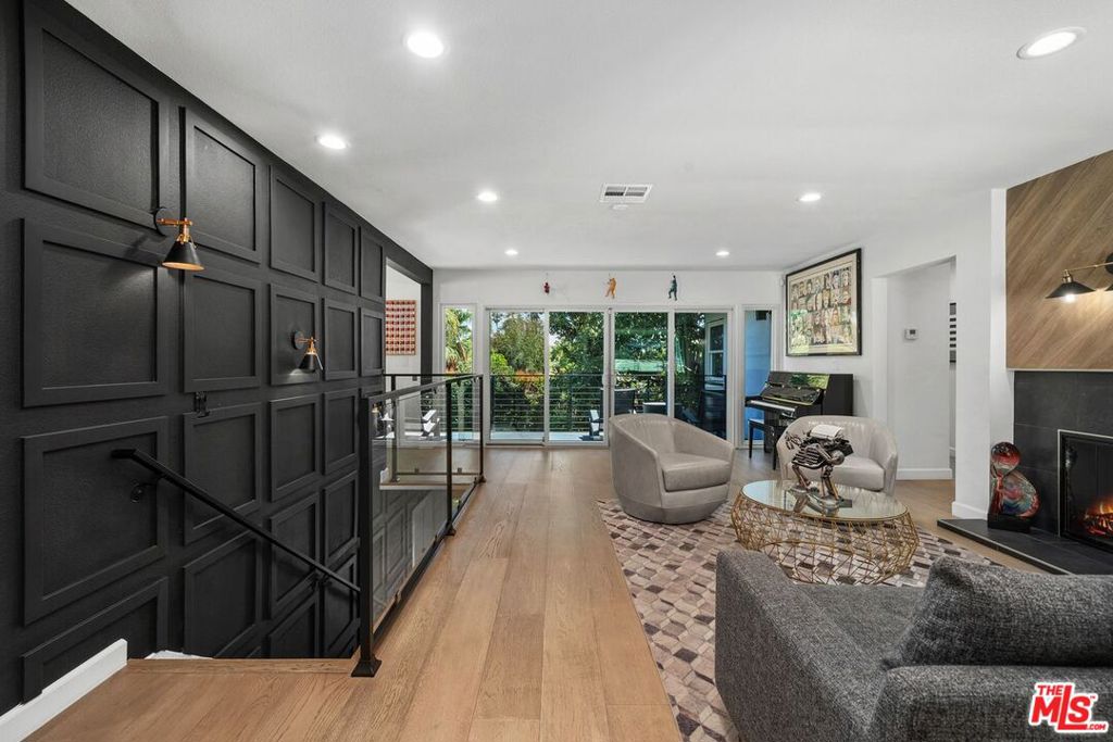 3304 Shelby Drive