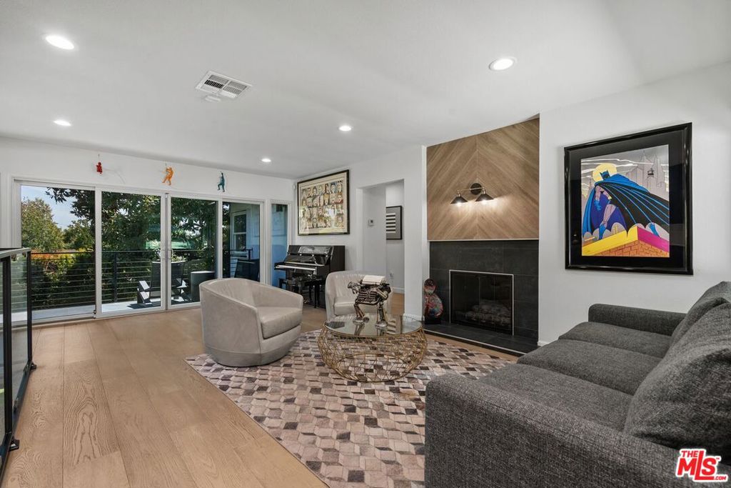 3304 Shelby Drive