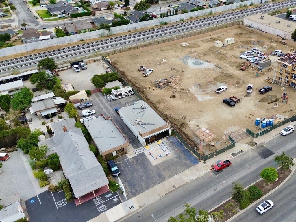 Photo of 709 E Route 66, Glendora, CA 91740 (MLS # AR25245333)