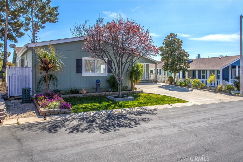 10961 Desert Lawn Drive 370