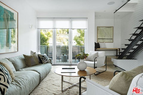 Photo of 927 Hyperion Avenue, Los Angeles, CA 90029 (MLS # 26903013)