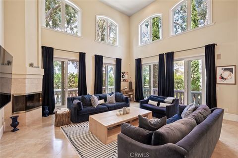 Photo of 3210 N Ardmore Avenue, Manhattan Beach, CA 90266 (MLS # SB26001894)