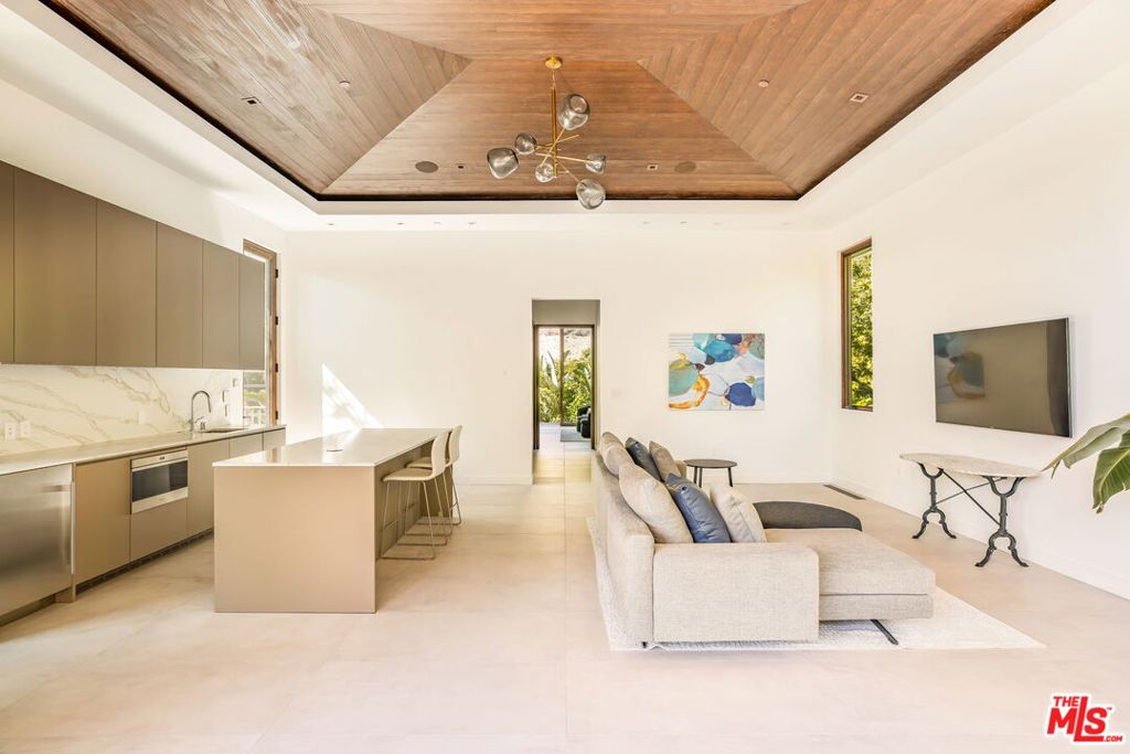 MariSol Malibu - Residential