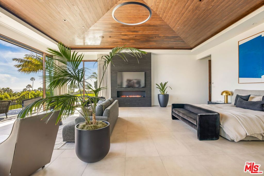 MariSol Malibu - Residential