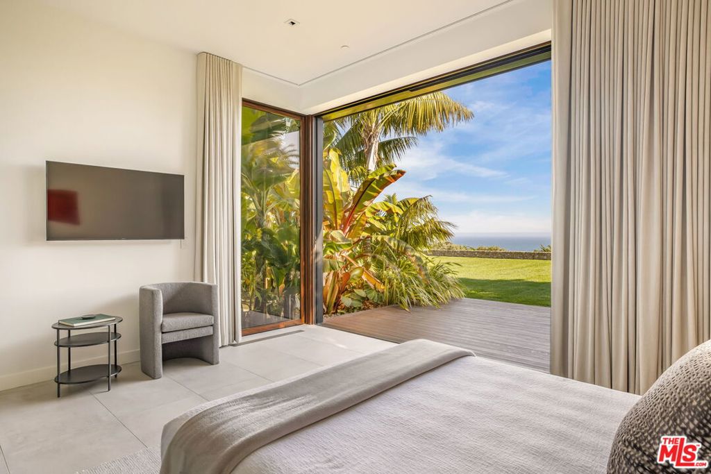 MariSol Malibu - Residential