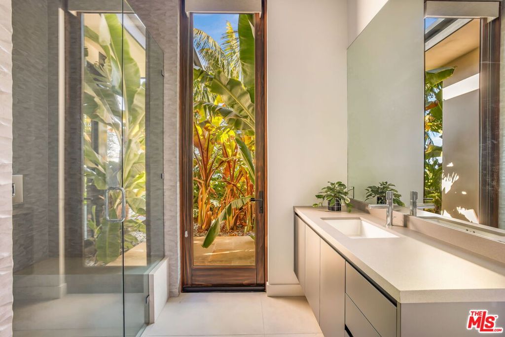 MariSol Malibu - Residential