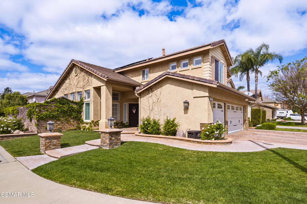 2615 Santa Ynez Avenue