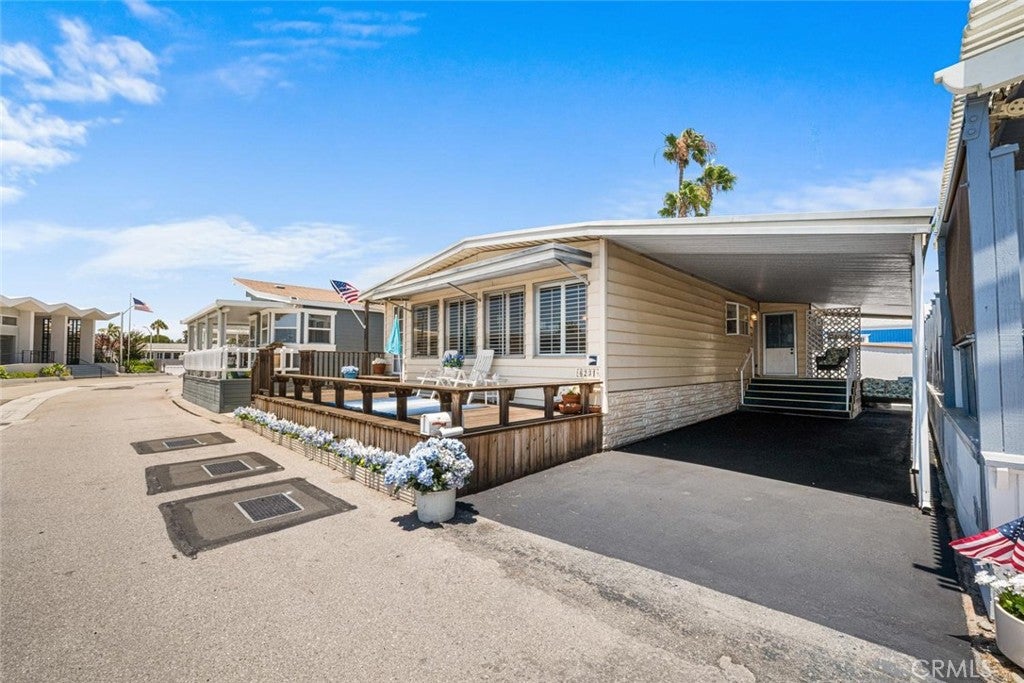 6231 E MARINA VIEW Drive 203