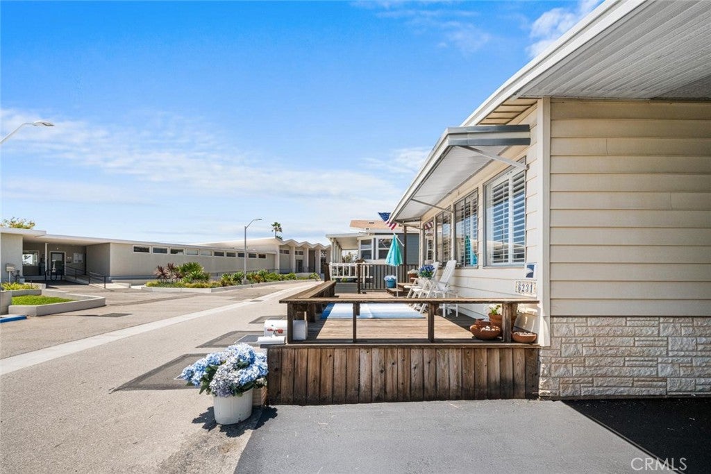 6231 E MARINA VIEW Drive 203