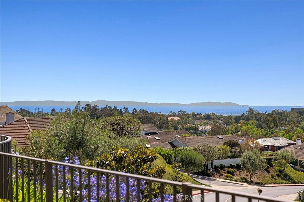 Photo of 1921 Yacht Colinia, Newport Beach, CA 92660 (MLS # NP26103110)