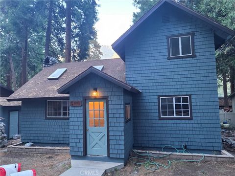 Photo of 40998 Pine Dr, Forest Falls, CA 92339 (MLS # IG25241942)