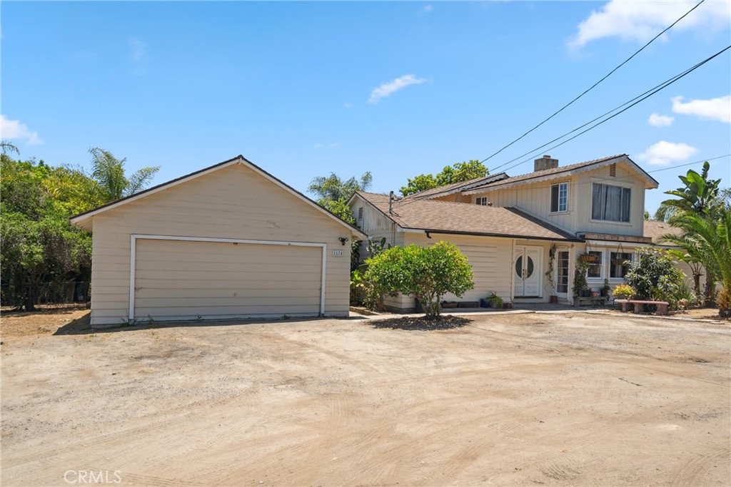 1174 Sunset Drive