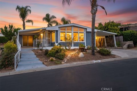 38200 Via Del Largo Murrieta CA 92563