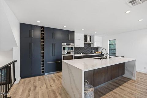 Tiny photo for 911 Vallecito Drive, Ventura, CA 93001 (MLS # V1-34665)