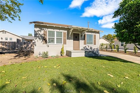 Photo of 267 Olive St, Claremont, CA 91711 (MLS # PW26061695)