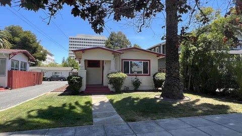 Photo of 471 Franklin Street, Mountain View, CA 94041 (MLS # ML82064801)