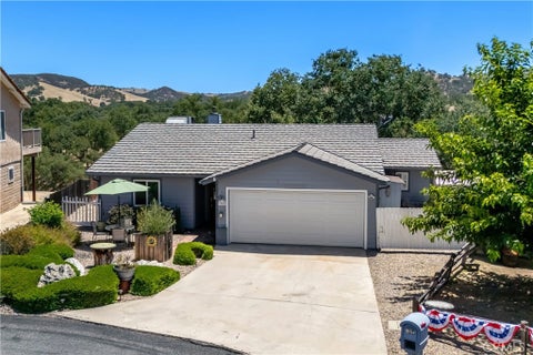 Tiny photo for 1958 Green Brook Lane, Paso Robles, CA 93446 (MLS # SC26149479)