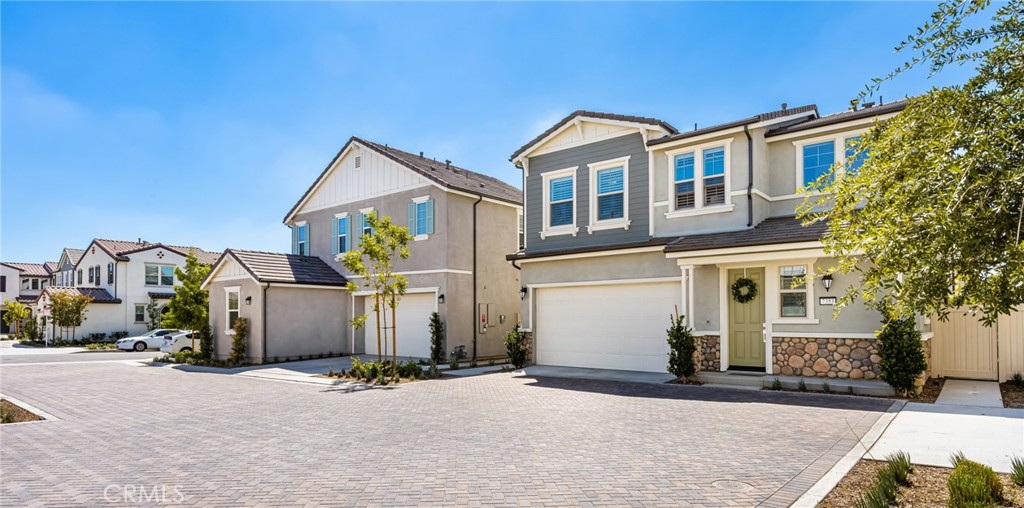 7353 Wisteria Lane