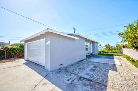Photo of 17009 New Hampshire Avenue, Gardena, CA 90247 (MLS # SB25236677)