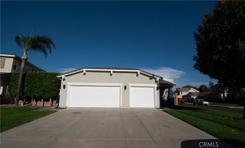 Photo of 6564 Diamondback RD, Eastvale, CA 92880 (MLS # CV26223705)