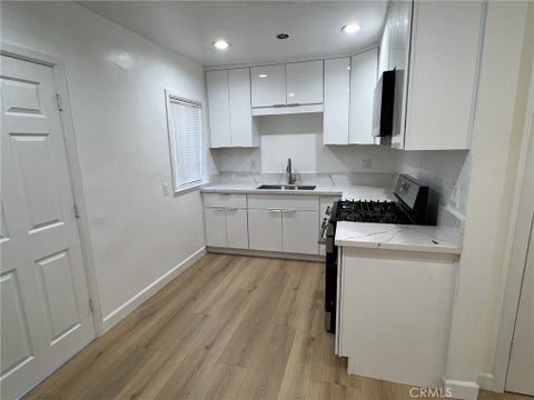 Photo of 1840 W Glenoaks Boulevard #A, Glendale, CA 91201 (MLS # SR26217321)
